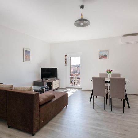 Apartment Gioia Rovinj Exteriör bild
